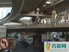 上海延安路高架桥龙柱事件的传说和真相