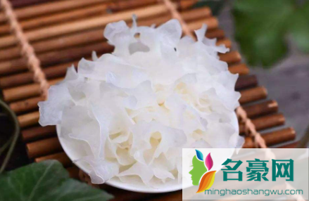 银耳买新鲜的是不是不好1