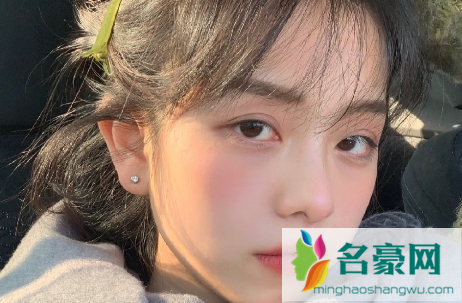 女朋友对我没有分享欲是什么意思3