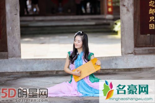 我们来了江一燕摄影获赞 谢娜篮球赛大显身手