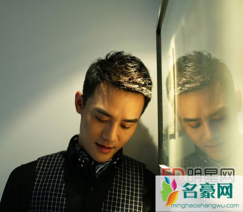 我们战斗吧成员自爆初恋 王凯14岁就恋爱