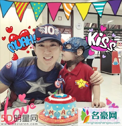吴尊二胎儿子照片曝光 一家生日仅差一天