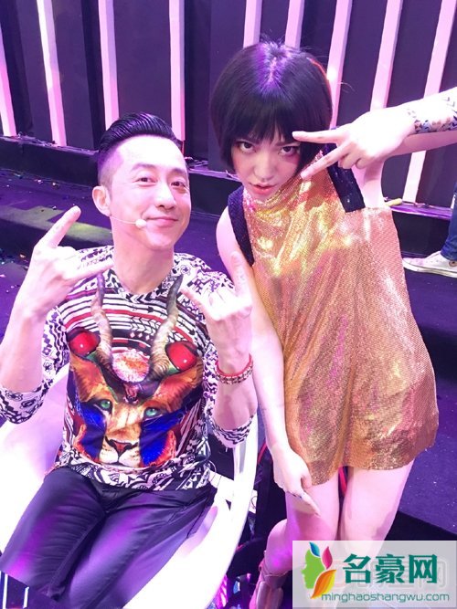 吴莫愁被称中国版ladygaga 吴莫愁谈恩师哈林结婚
