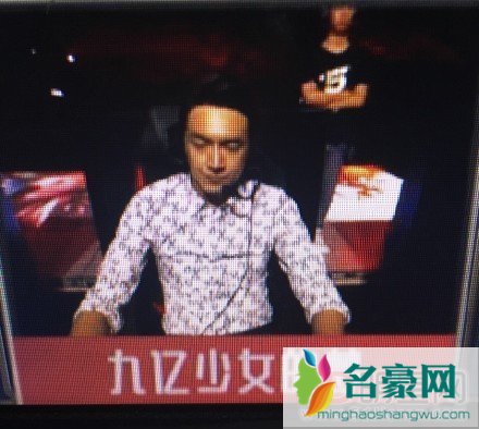 周杰伦林更新陈赫组队与韩国明星对战lol