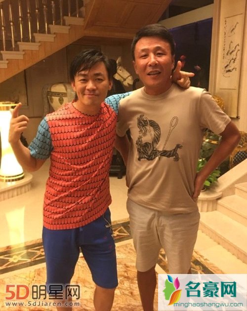 王宝强更博晒照 王楠老公郭斌发文谈宝强