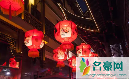 2022过年阳台挂一个灯笼可以吗2