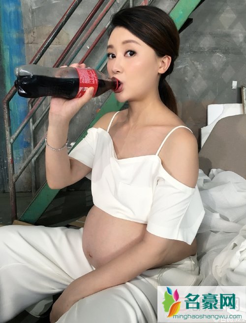 甘薇二胎产子 甘薇一共有几个孩子老公是谁