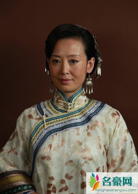 张瑞珈千金女贼吻戏 张瑞珈年轻时候照片