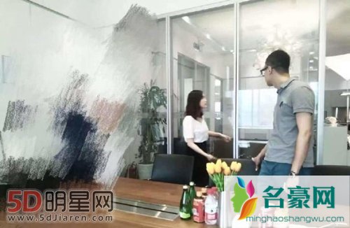 马蓉反击王宝强出轨 却遭网曝与宋喆看房