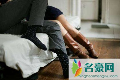 女人出轨后的5种反常表现 特别敏感是其一