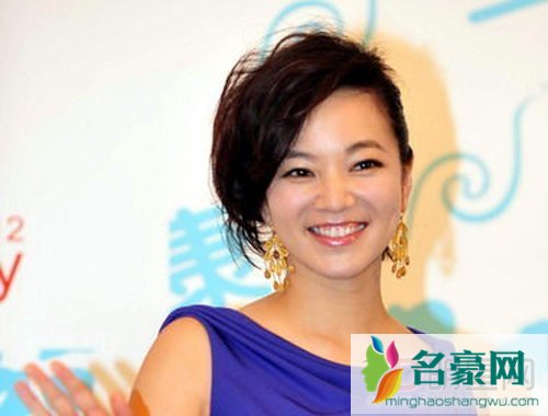 阿雅纳豆陈汉典代班主持《康熙来了》 收视0.81赶超大小S