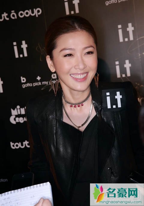 朱晨丽好像陈法拉 陈法拉和周丽淇很像