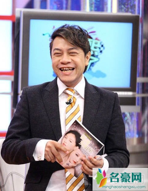 蔡康永和小s的关系 蔡康永为小s唱歌