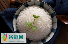 馊米饭吃了会致癌吗 怎么鉴别搜米饭