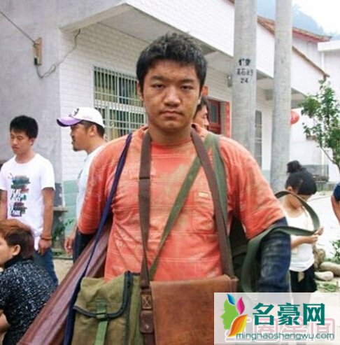 尤浩然 
