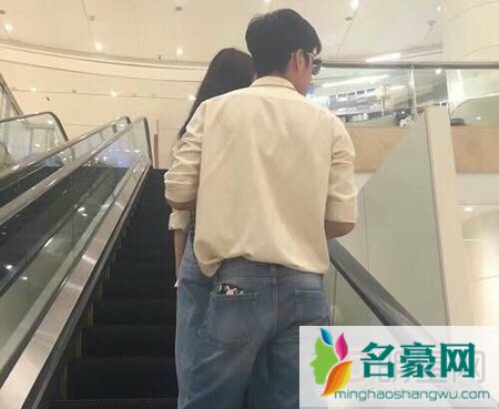 井柏然倪妮被贴身跟拍 是撒狗粮还是摆拍博眼球