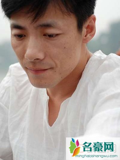 祖峰新剧搭档张恒演绎史密斯夫妇 祖峰谈欢乐颂奇点一角