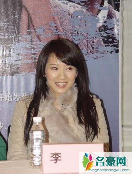 菅韧姿身材照到底多高 管韧姿李念好像