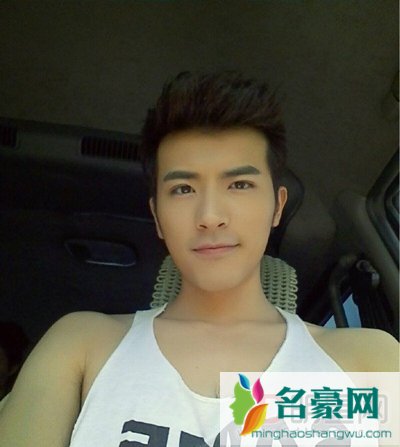 明若晓溪东浩男什么时候喜欢明晓溪的 东浩男喜欢明晓溪吗