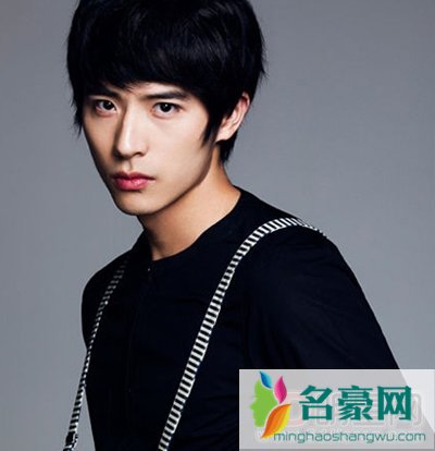 明若晓溪东浩男什么时候喜欢明晓溪的 东浩男喜欢明晓溪吗