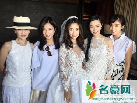 林心如霍建华大婚 《还珠格格》三姐妹时隔多年再重聚