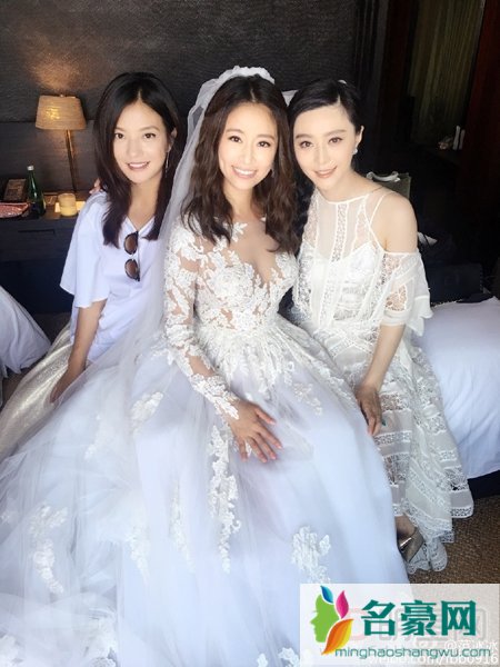 林心如霍建华大婚 《还珠格格》三姐妹时隔多年再重聚