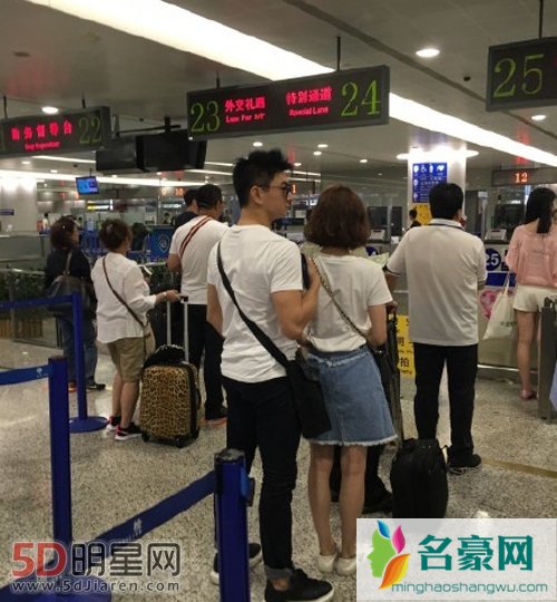又是巴厘岛 刘诗诗吴奇隆共赴霍如婚礼