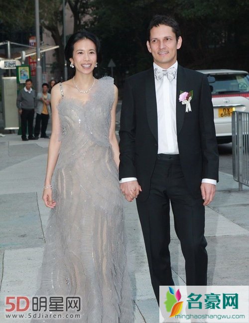 天后莫文蔚永远十七岁 莫文蔚我们来了分享甜蜜婚姻生活