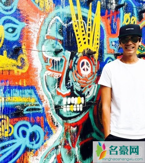 摇滚巨婴苏见信力挺好友彭于晏 电影主题曲危城发布会苏见信调侃彭于晏
