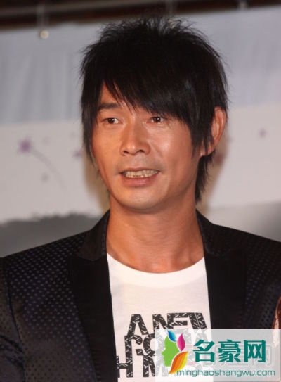 黄品源离婚写歌度过低潮 黄品源为儿女骄傲
