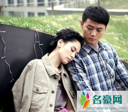 钟欣桐激情床戏吻戏片段 余少群钟欣桐吻戏