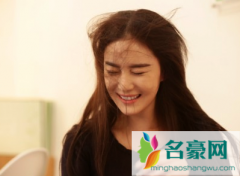 张馨予晒疯女照片别有韵味