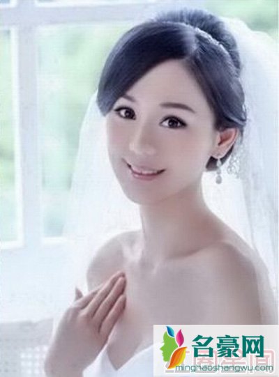 吴依洁婚纱照