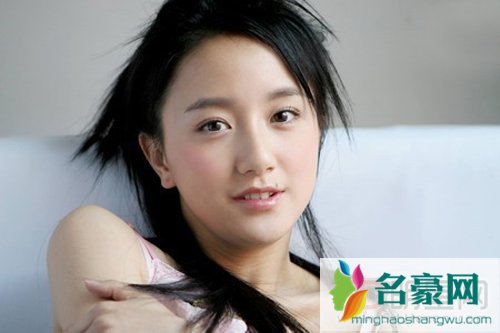女医明妃传黄轩扮演朱祁钰个人资料及身高年龄 黄轩女友李倩堕胎分手真相