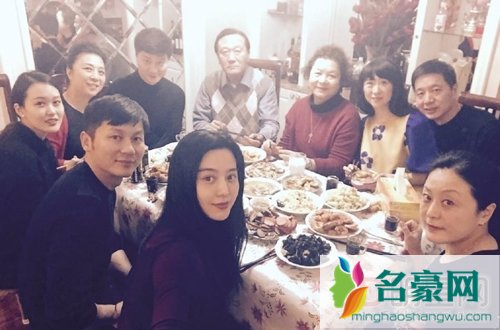 李晨为什么和范冰冰在一起 范冰冰和李晨结婚照片最新婚纱照