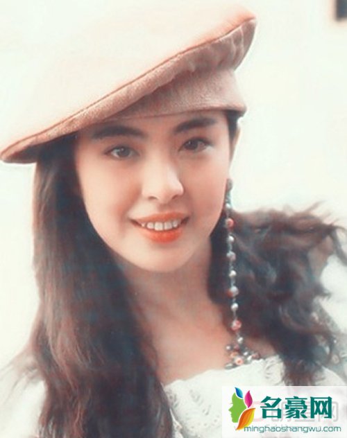 王祖贤真的有女儿吗 王祖贤17岁聋哑女儿 