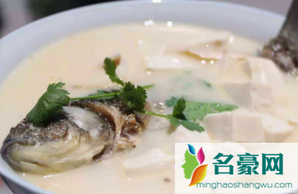鱼煲汤需要用热水过下吗2