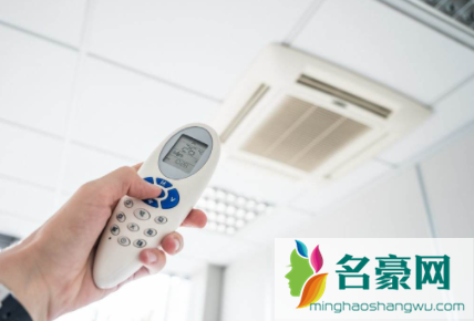 空调遥控器不能开机怎么办1