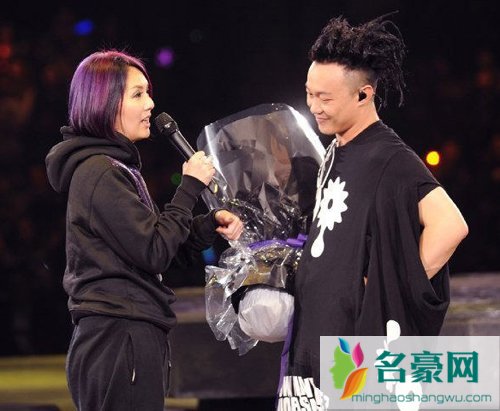 陈奕迅喜欢杨千嬅吗 陈奕迅唱哭杨千嬅