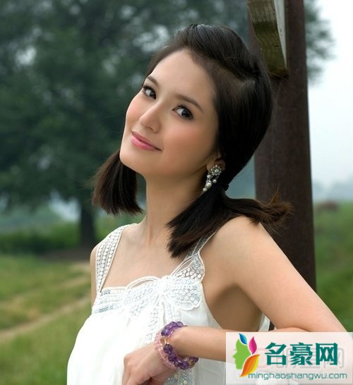 灵魂摆渡肖茵秀美腿/激情戏 肖茵灵魂摆渡性感照片/长筒袜照
