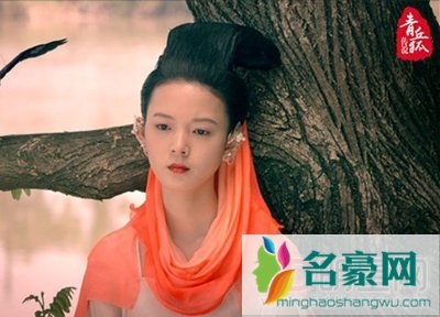 青丘狐传说陈瑶扮演花月个人资料及身高年龄 青丘狐传说陈瑶定妆照剧照