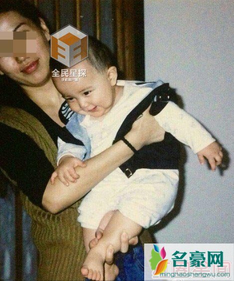 王刚暗讽张铁林私生女事件 张铁林私生娃母亲状告“皇上”