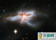 宇宙最恐怖景象，124亿年地方发生14个星系连环碰撞