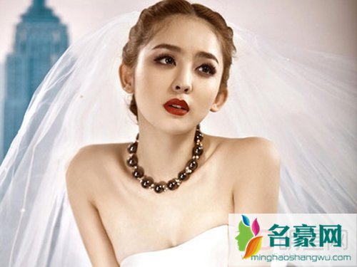 古力娜扎爸爸去世时间原因怎么死的 古力娜扎爸爸的图片资料