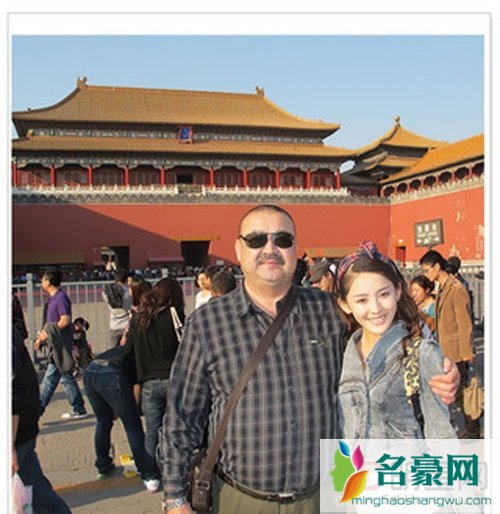 古力娜扎爸爸去世时间原因怎么死的 古力娜扎爸爸的图片资料