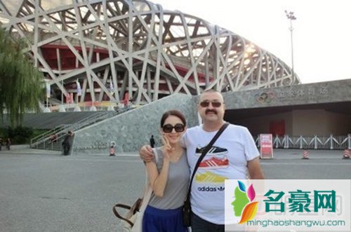 古力娜扎爸爸去世时间原因怎么死的 古力娜扎爸爸的图片资料