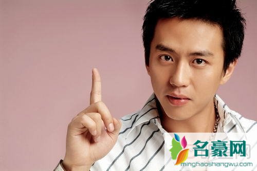 邓超开房安以轩躺枪 邓超安以轩开房旧闻