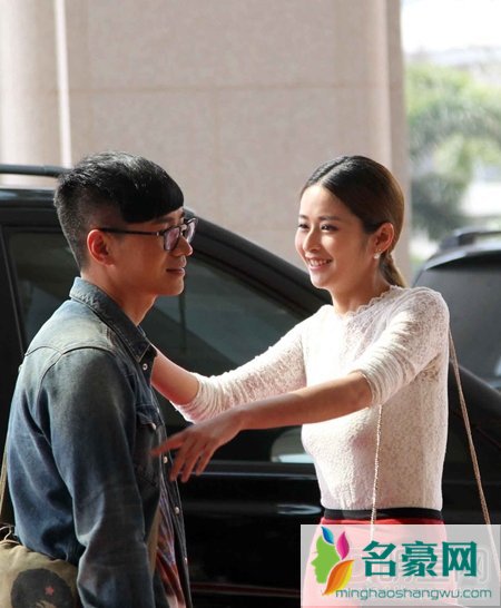 何晟铭女友是颖儿吗 何晟铭颖儿什么关系