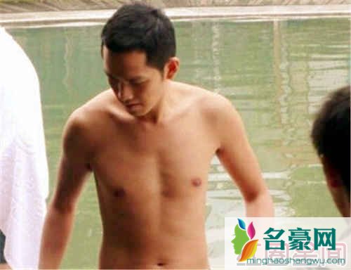 钟汉良为什么叫小哇