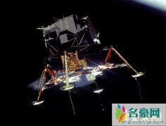 阿波罗11号拍到外星人视频曝光，宇航员失联4分钟是